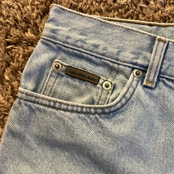 Vintage Calvin Klein Light Blue Denim Shorts - Picture 8 of 9